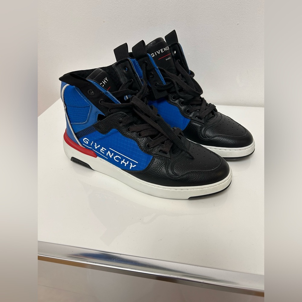 Givenchy men sneakers
